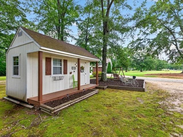 38 Mattox Road, Newnan, GA 30263