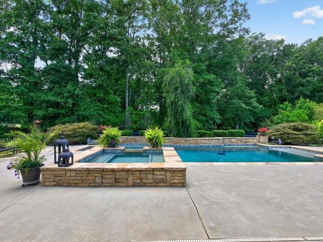 38 Mattox Road, Newnan, GA 30263