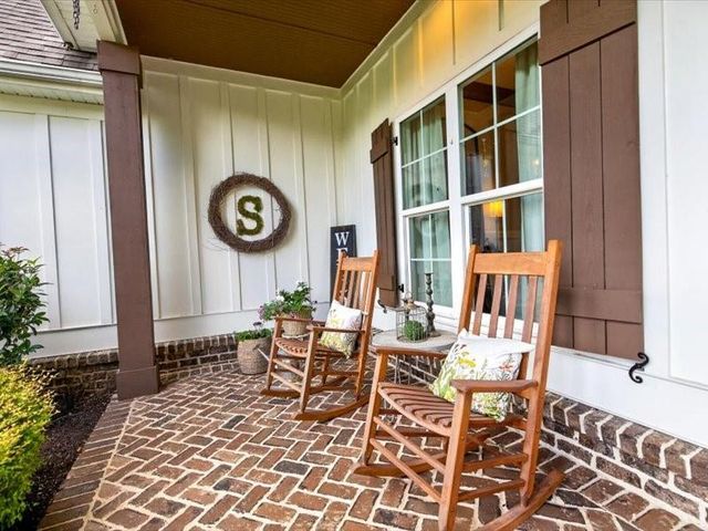 38 Mattox Road, Newnan, GA 30263