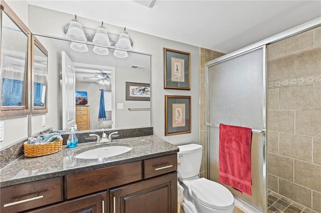 536 W 10th Street, Kansas City, MO 64105