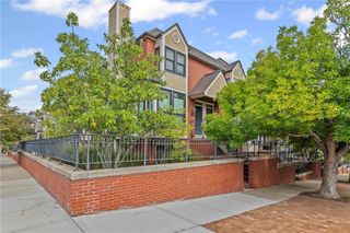 536 W 10th Street, Kansas City, MO 64105