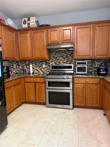 515 Friars Head Drive, Suwanee, GA 30024