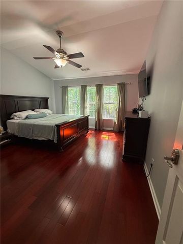 515 Friars Head Drive, Suwanee, GA 30024
