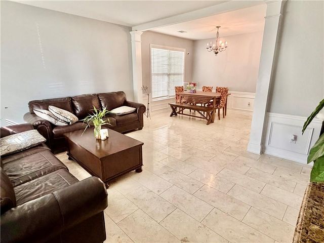 515 Friars Head Drive, Suwanee, GA 30024
