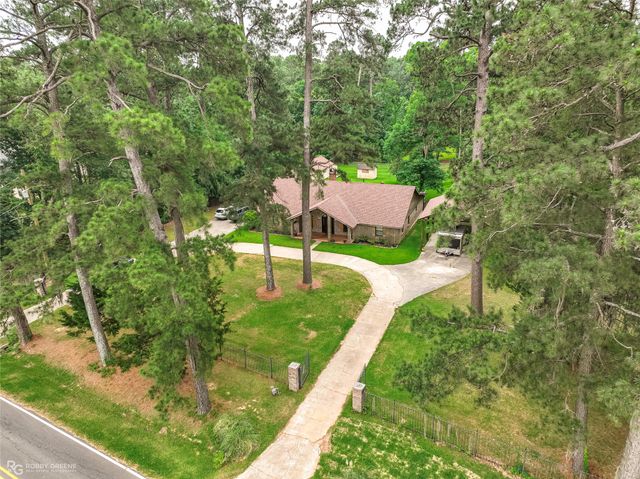 6231 S Lakeshore Drive, Shreveport, LA 71119