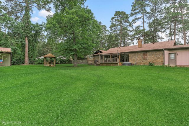 6231 S Lakeshore Drive, Shreveport, LA 71119