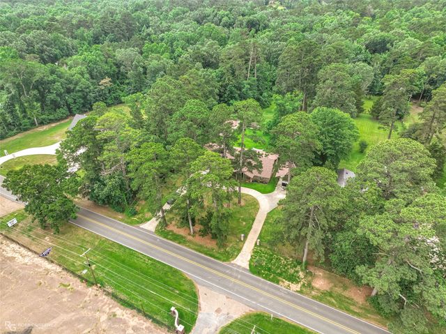 6231 S Lakeshore Drive, Shreveport, LA 71119