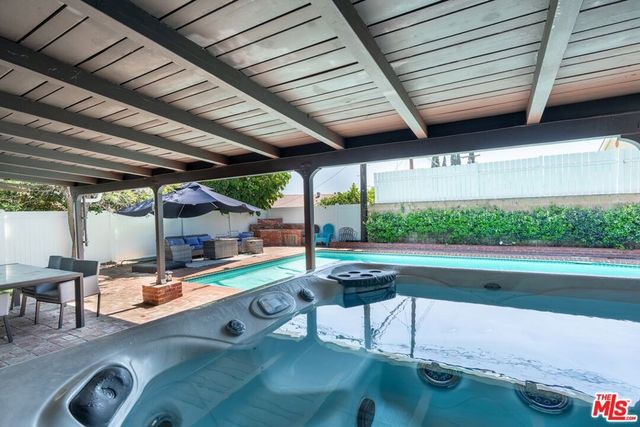 16852 Citronia Street, Northridge, CA 91343