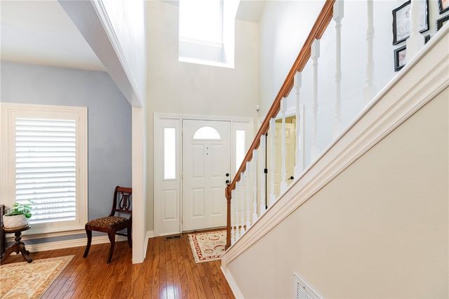 14203 Greenridge Road, Fayetteville, AR 72701