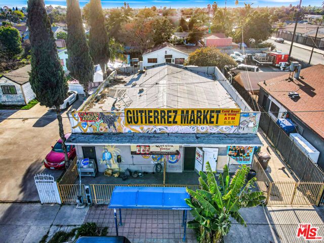 1701 N Willowbrook Avenue, Compton, CA 90222