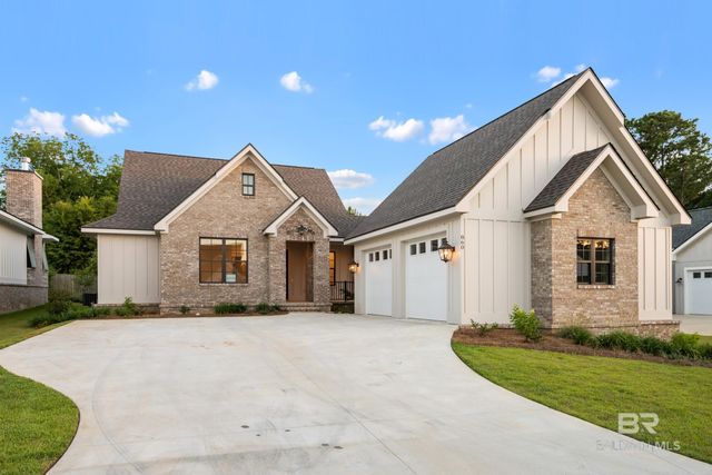 860 Geranium Drive, Fairhope, AL 36532