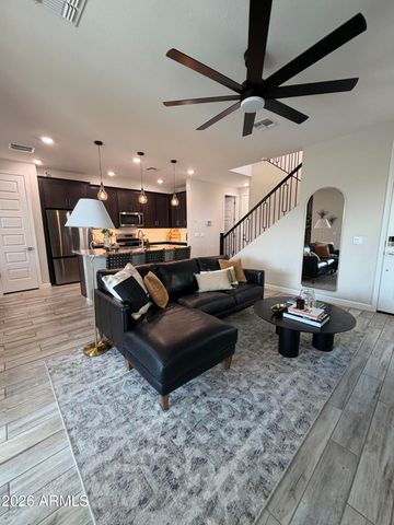 21083 N 58th Way, Phoenix, AZ 85054