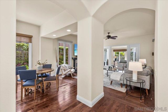 1601 Starling Court, Carlsbad, CA 92011