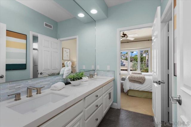 1601 Starling Court, Carlsbad, CA 92011