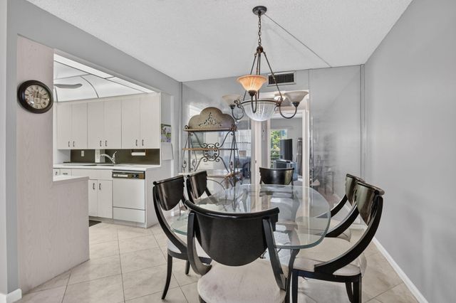 3090 Wolverton E, Boca Raton, FL 33434