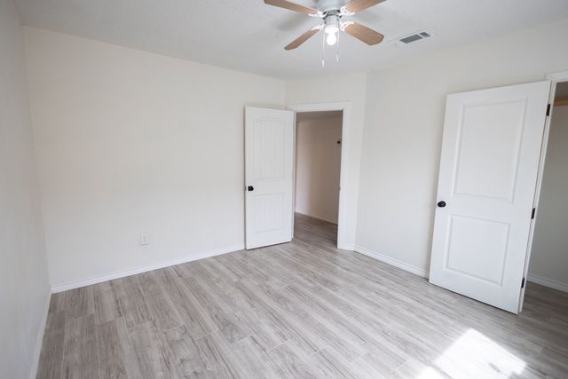 737 Hickory St, Colorado City, TX 79512