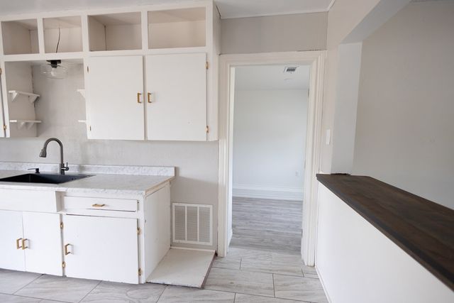 737 Hickory St, Colorado City, TX 79512