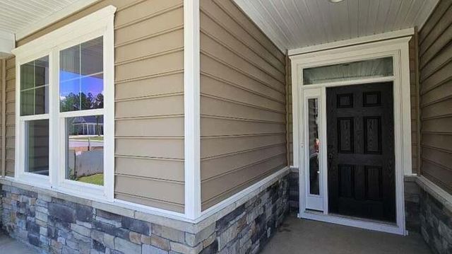 255 Huguenot Trail, Huger, SC 29450