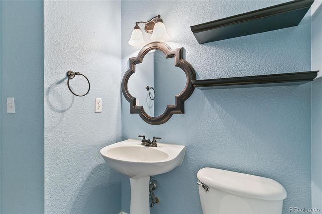 7845 Mule Deer Place, Littleton, CO 80125