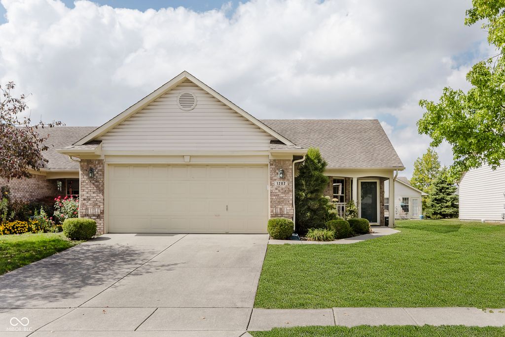 1202 Whittington Drive, Brownsburg, IN 46112