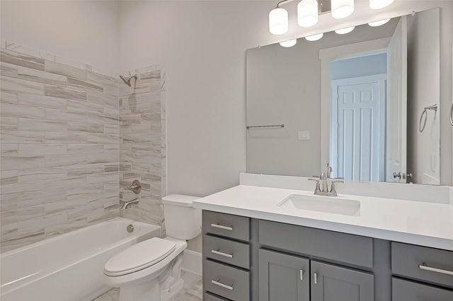 31 Thorpe Lane, Spring, TX 77389