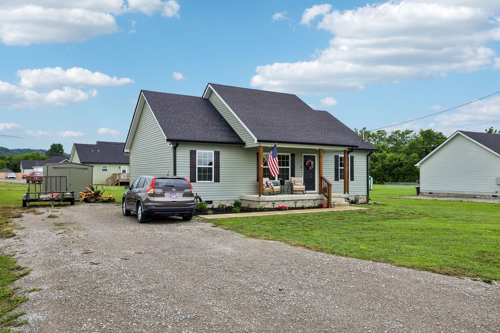 1715 Old Belfast Rd, Lewisburg, TN 37091