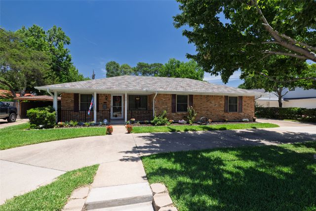 909 W Grauwyler Road, Irving, TX 75061