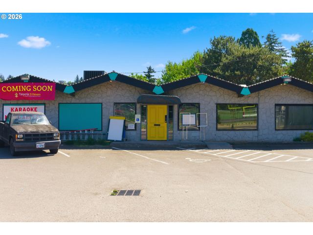 2530 Ne 82ND Ave, Portland, OR 97220