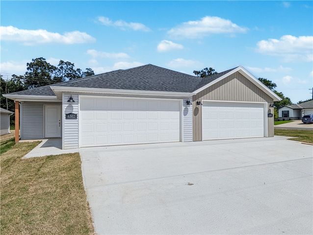 6406 Kathleen Street, Bentonville, AR 72713