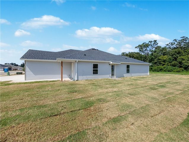 6406 Kathleen Street, Bentonville, AR 72713