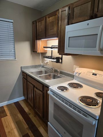 3154 Lakeside Dr Apt 302, Grand Junction, CO 81506