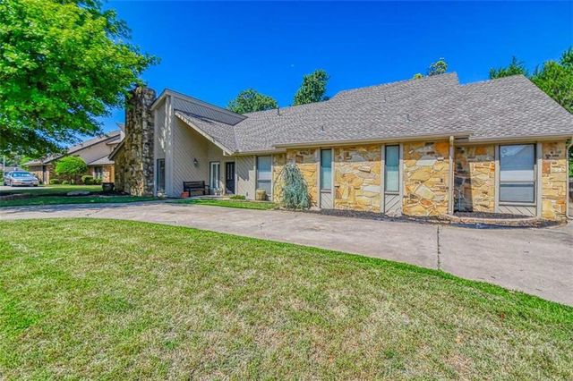1402 Broad Acres Drive, Norman, OK 73072