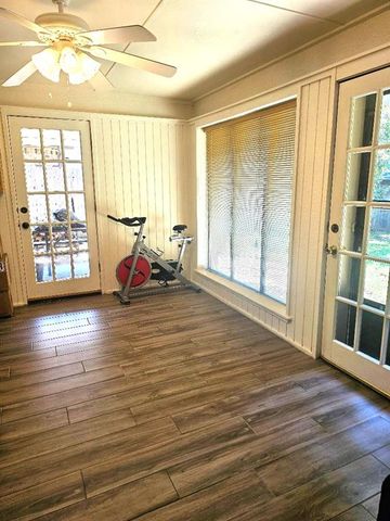 1402 Broad Acres Drive, Norman, OK 73072