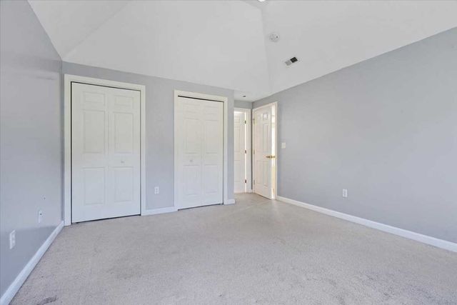 89 Boulder Hill Rd, Holden, MA 01522