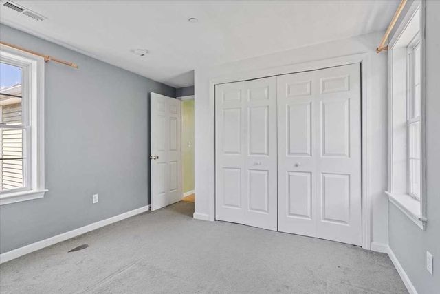 89 Boulder Hill Rd, Holden, MA 01522