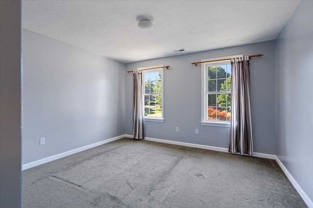 89 Boulder Hill Rd, Holden, MA 01522