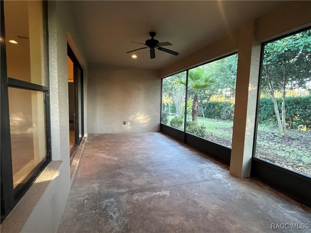 1569 W Caroline Path, Lecanto, FL 34461