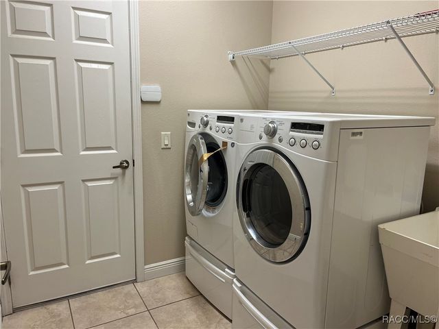 1569 W Caroline Path, Lecanto, FL 34461