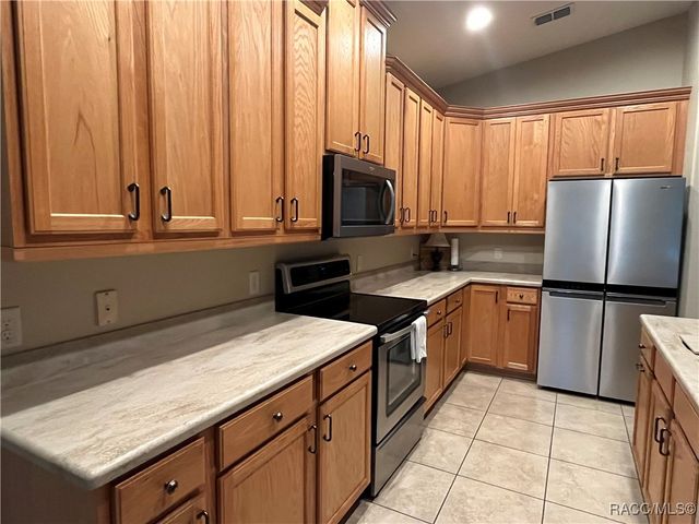 1569 W Caroline Path, Lecanto, FL 34461