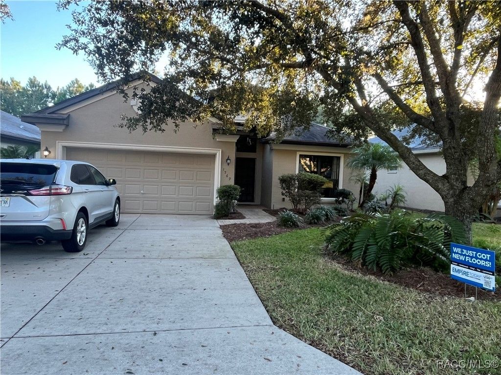 1569 W Caroline Path, Lecanto, FL 34461