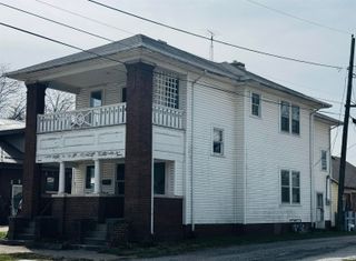 12 & 12 1/2 N Lafayette Street, Peru, IN 46970