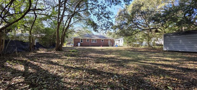 412 Stinson Drive, Charleston, SC 29407