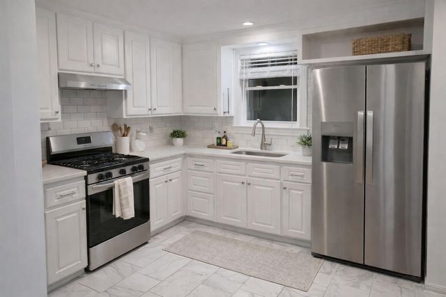 412 Stinson Drive, Charleston, SC 29407