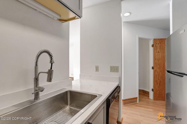 2606 W 30th Avenue, Anchorage, AK 99517