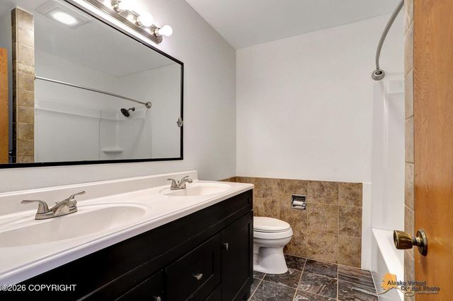 2606 W 30th Avenue, Anchorage, AK 99517