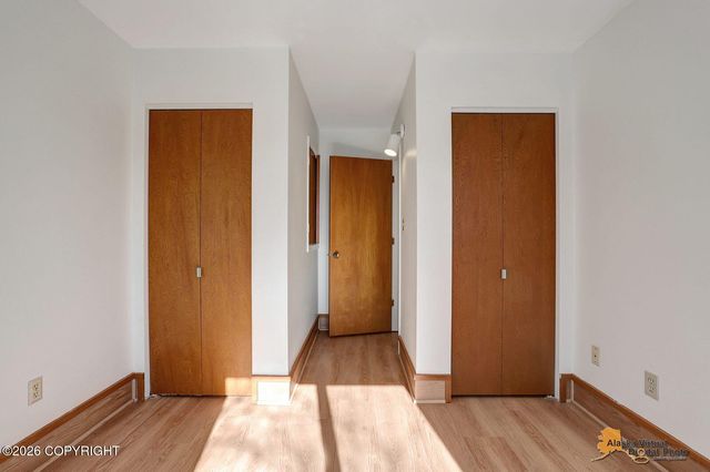 2606 W 30th Avenue, Anchorage, AK 99517