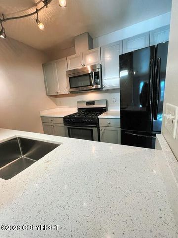 2606 W 30th Avenue, Anchorage, AK 99517