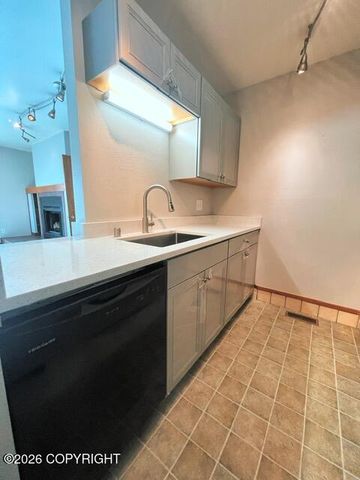 2606 W 30th Avenue, Anchorage, AK 99517