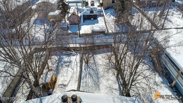 2606 W 30th Avenue, Anchorage, AK 99517