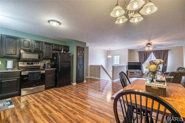 303 Silica Drive, Festus, MO 63028